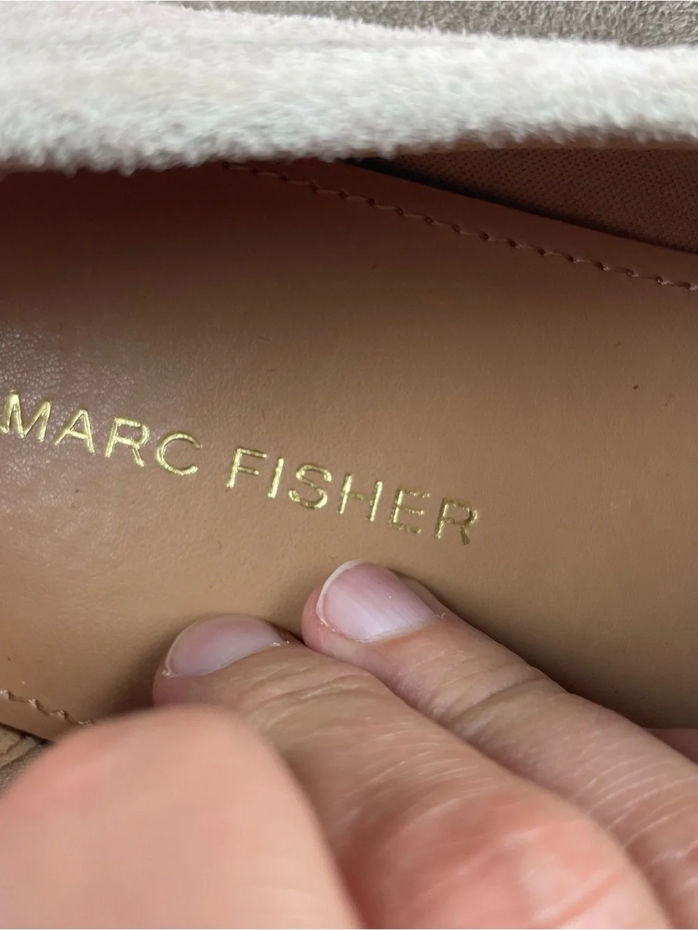 Marc Fisher Cream Tan Jerick Leather Slip On Loafer Shoes Women Size 8.5M
